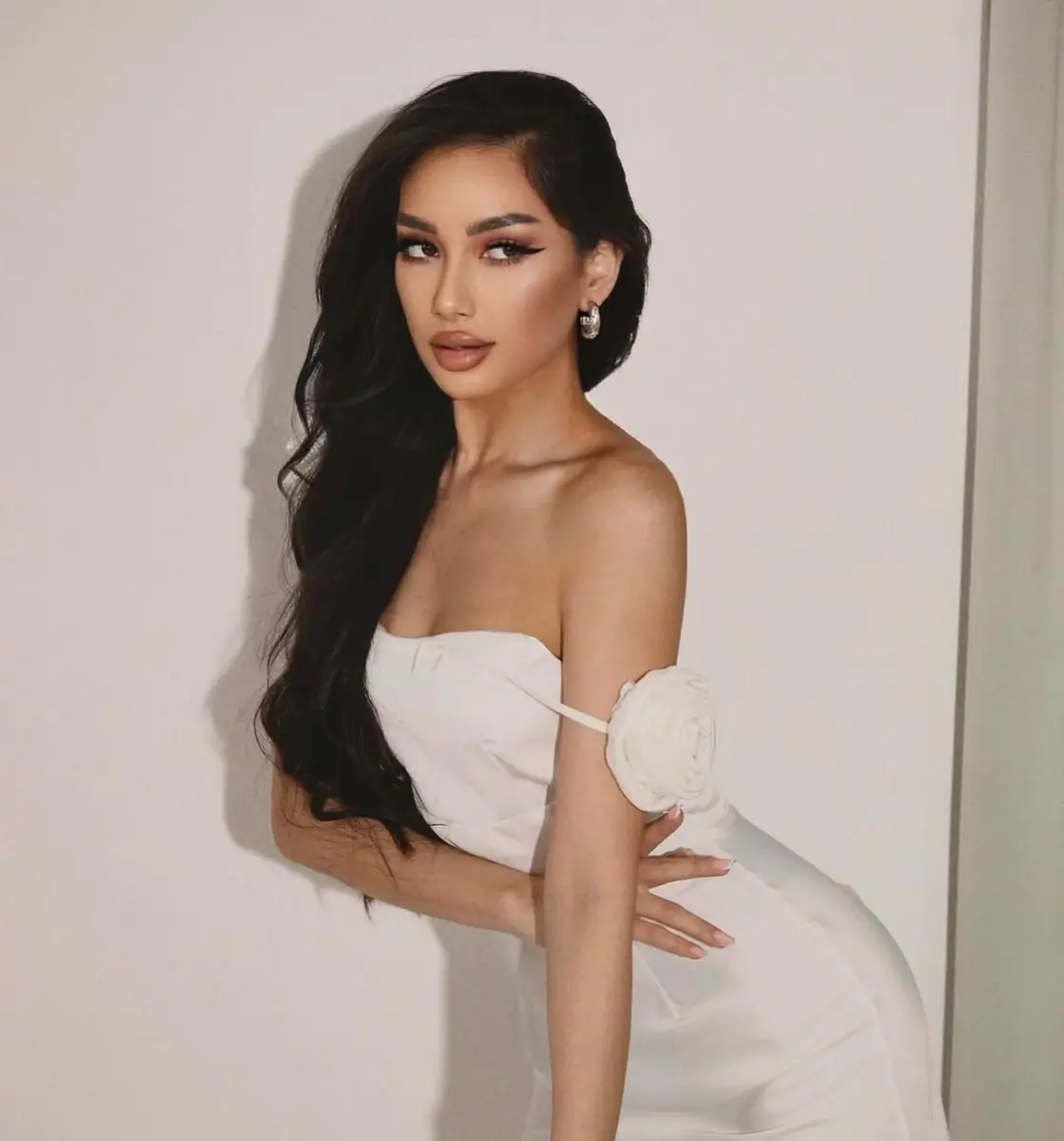 Инила эскорт в городе Алматы