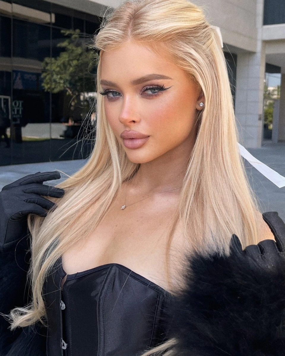 Тирамия эскорт в городе Алматы